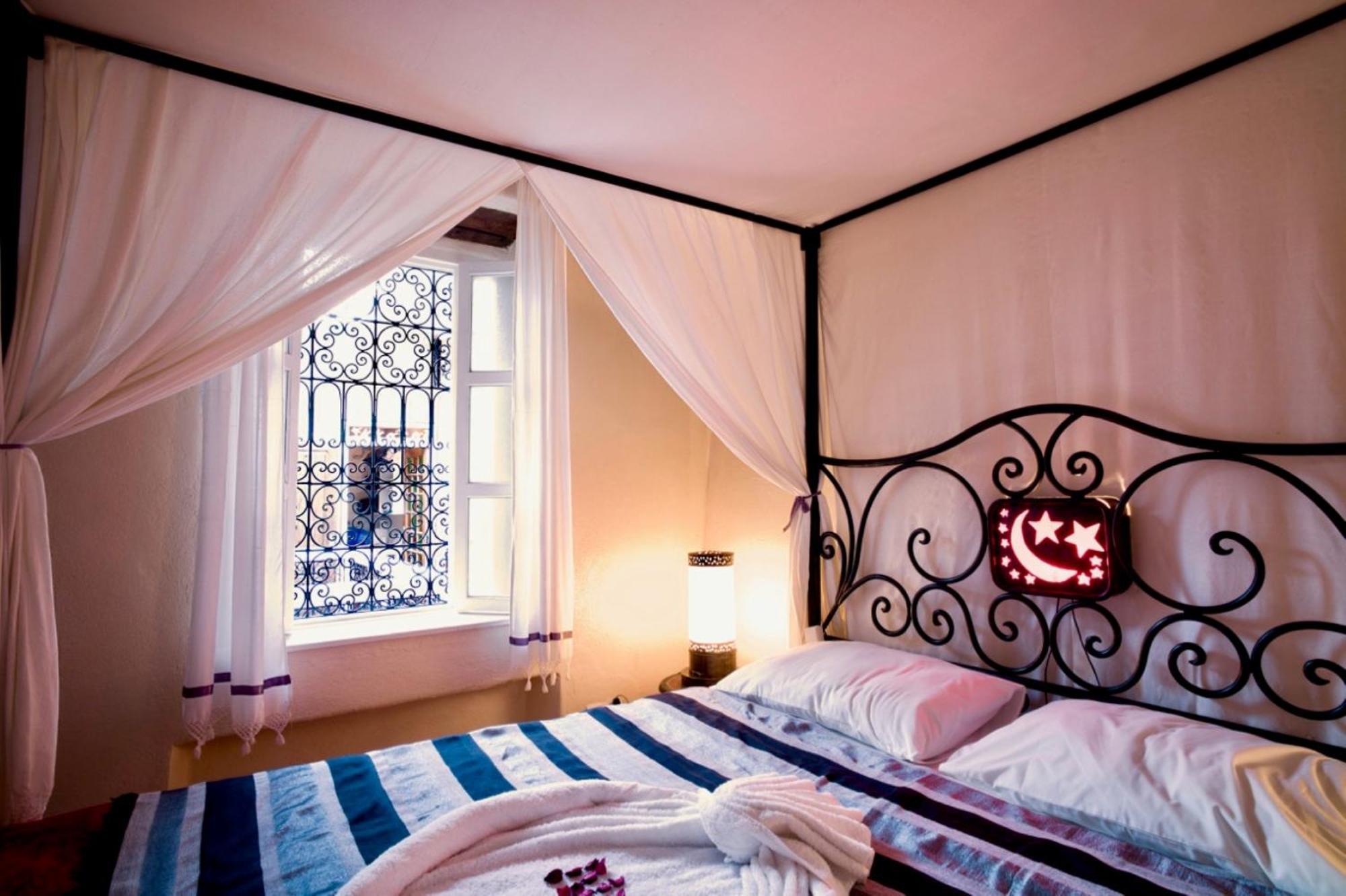 אסאוירה Au Riad Laylati מראה חיצוני תמונה
