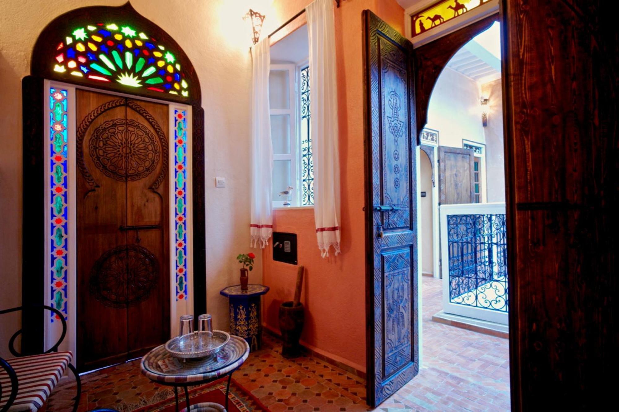 אסאוירה Au Riad Laylati מראה חיצוני תמונה