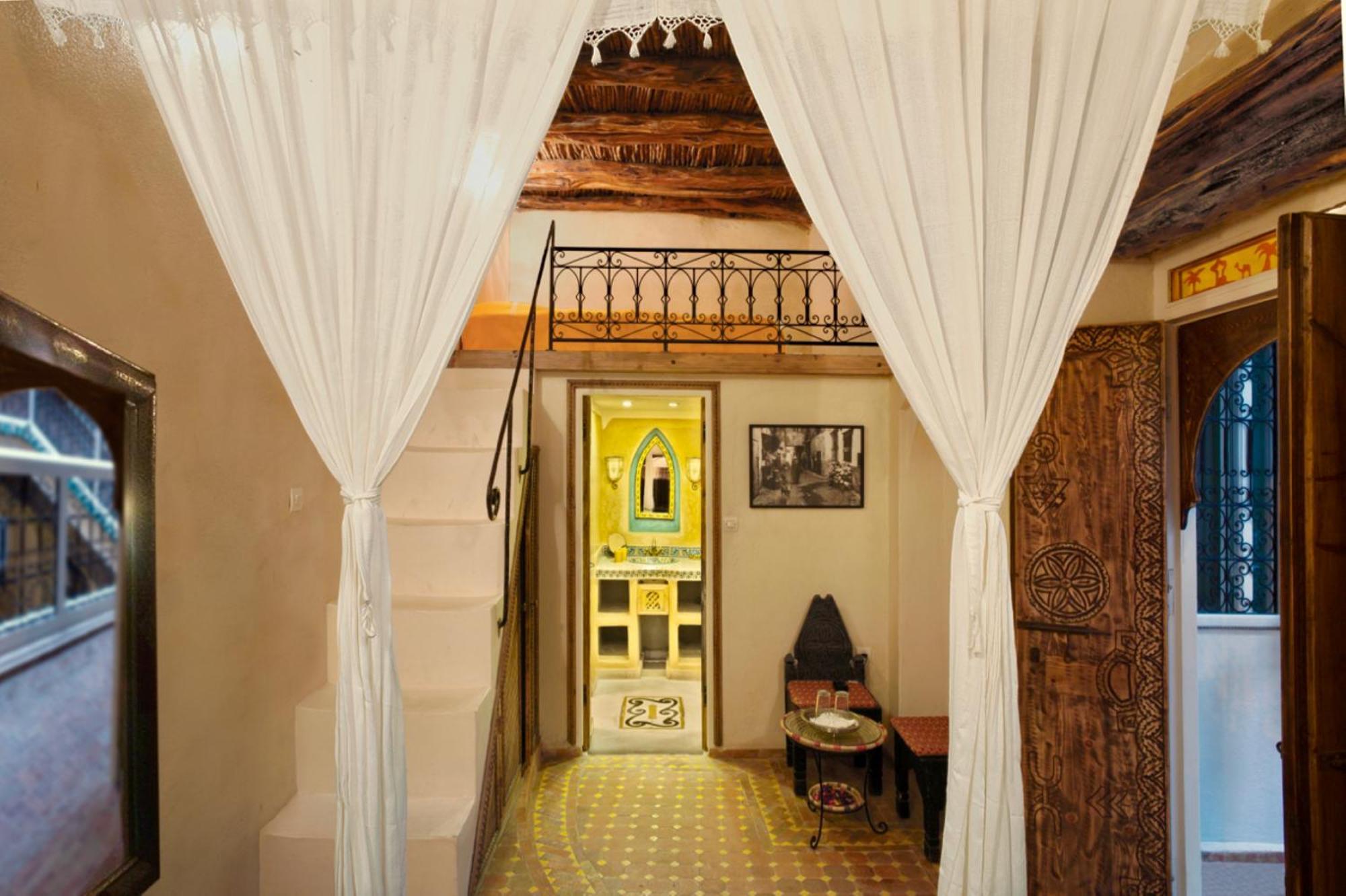אסאוירה Au Riad Laylati מראה חיצוני תמונה